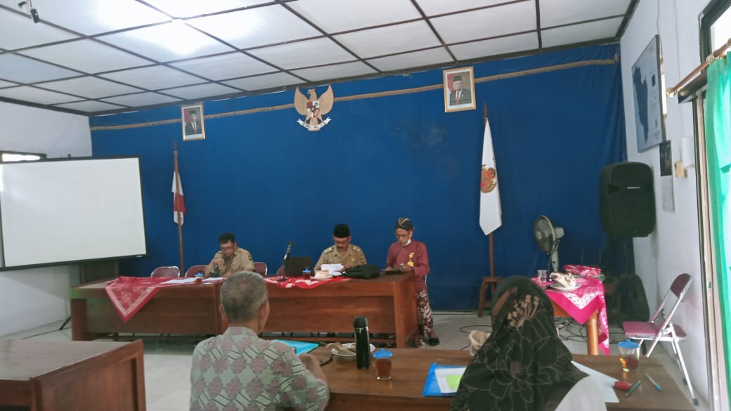 Tim Verifikasi Adakan Umpan Balik Dengan Tim Penyusun